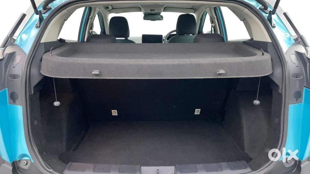Tata Nexon Creative Plus S 1.2 Revotron Petrol 7dca Dt, 2023, Petrol