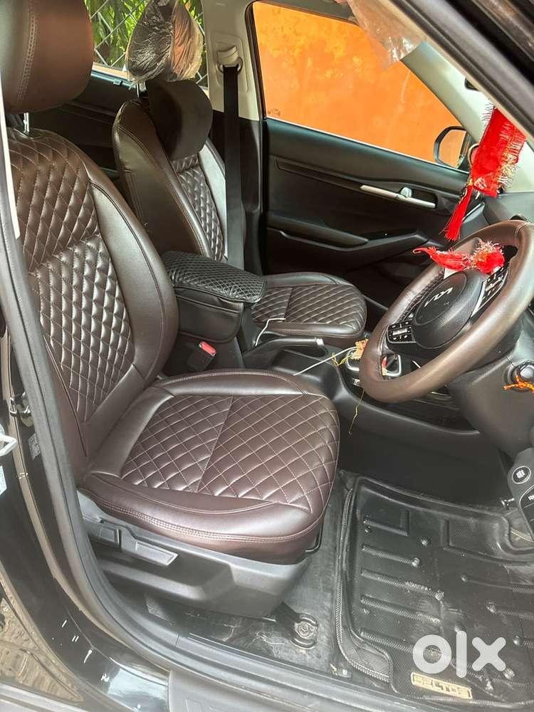 Kia Seltos Petrol 2025