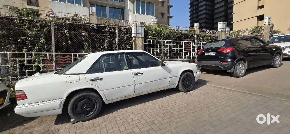 Mercedes-benz E-class 2004 Petrol 50000 Km Driven With Vip Number