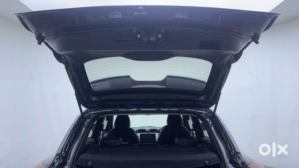 Nissan Magnite 1.0 Xv, 2024, Petrol