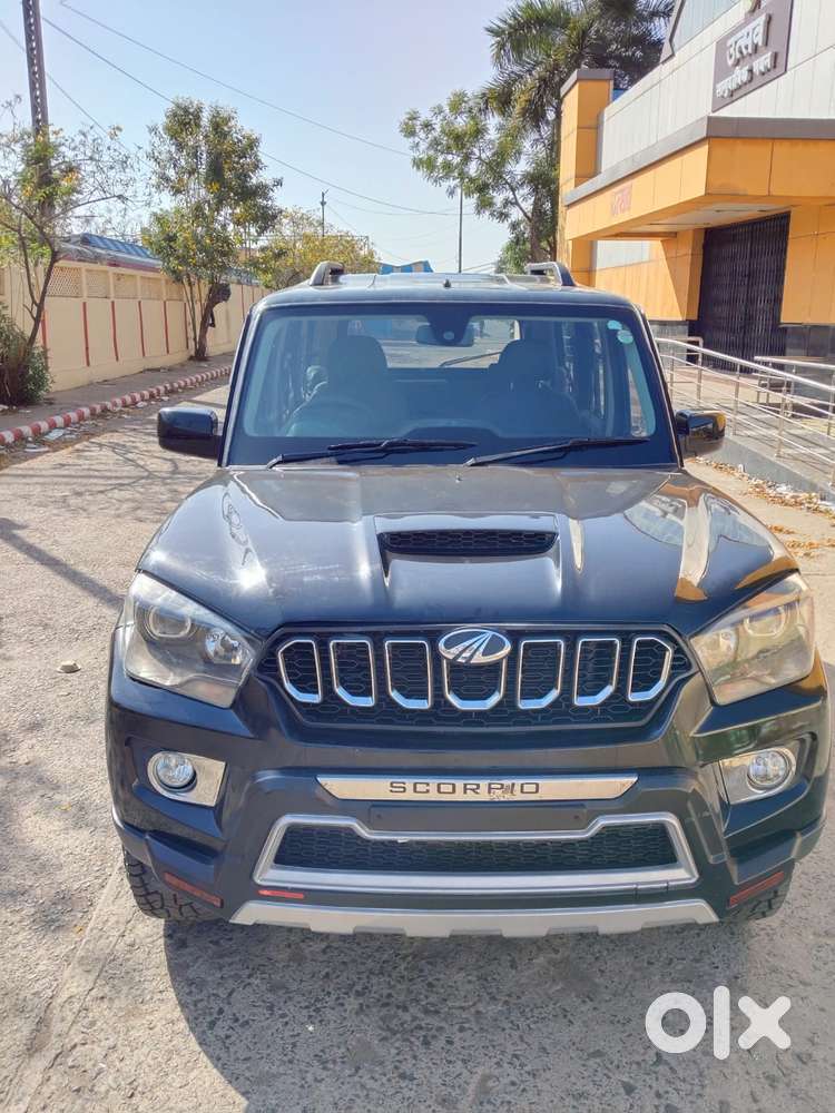 Mahindra Scorpio S10, 2015, Diesel