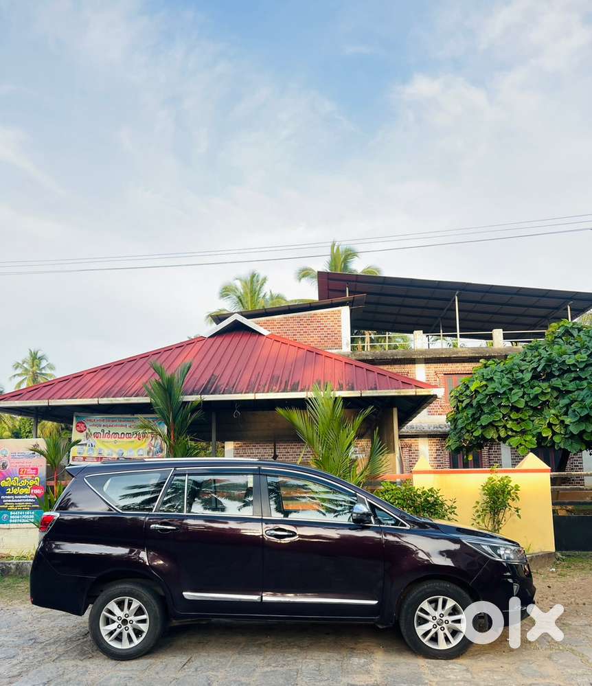 Toyota Innova Crysta 2.8 Automatic 2018