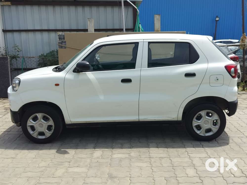Maruti Suzuki S-presso Vxi Opt, 2021, Petrol