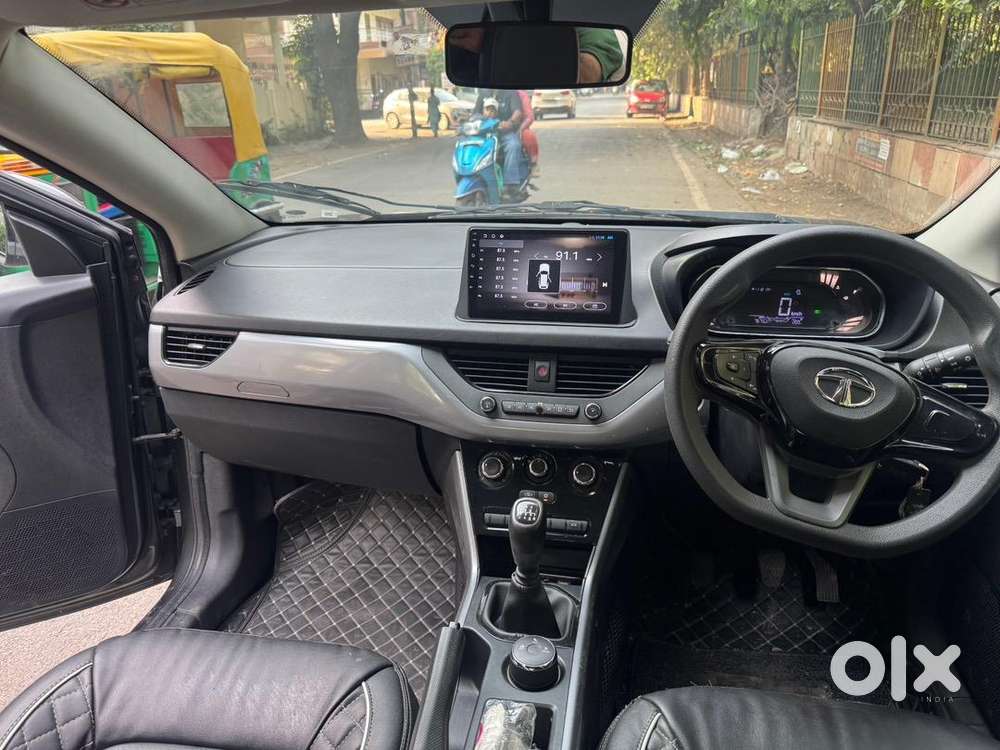 Tata Nexon 2023 Petrol 7700 Km Driven