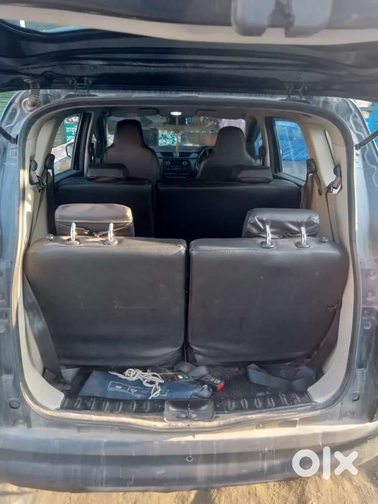 Renault Triber Rxt Petrol Manual 2025