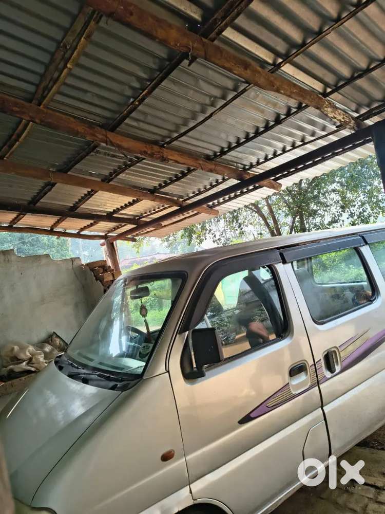 Maruti Suzuki Eeco 2011 Cng