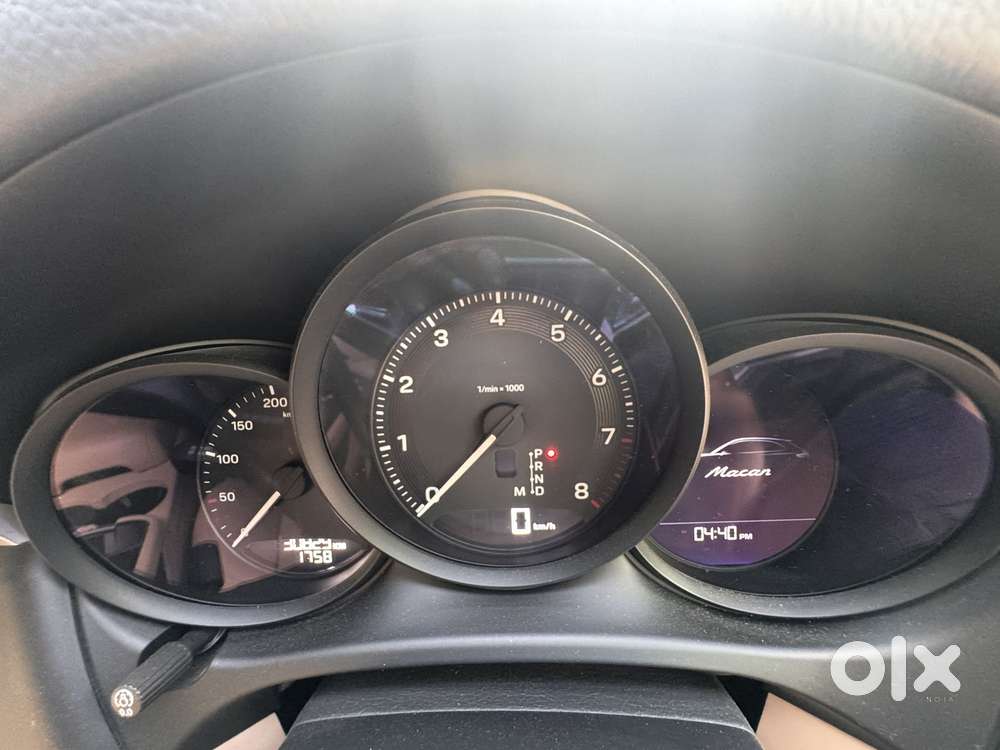 Porsche Macan 2.0 Petrol, 2022, Petrol