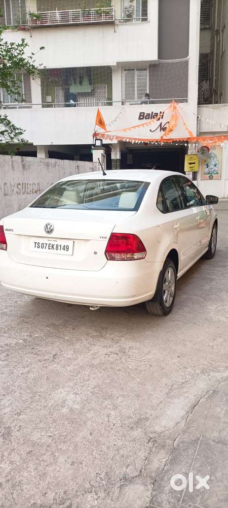 Volkswagen Vento 1.5 Tdi Comfortline At, 2014, Petrol