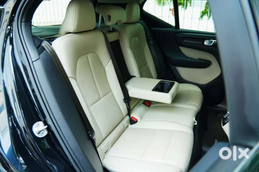 Volvo Xc40 B4 Ultimate, 2022, Petrol