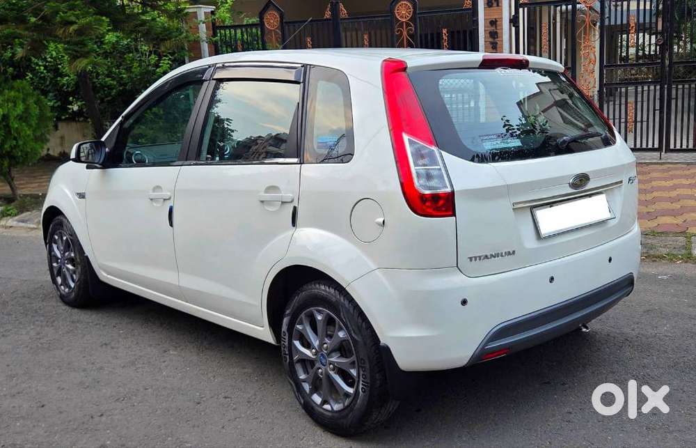 Ford Figo Duratec Titanium 1.2, 2015, Petrol