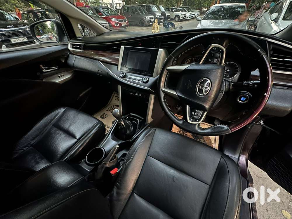 Toyota Innova Crysta 2.8 Zx Automatic 7 Str, 2018, Diesel