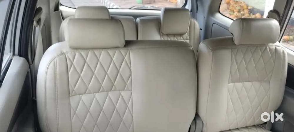 Toyota Innova 2.5 Gx 2011