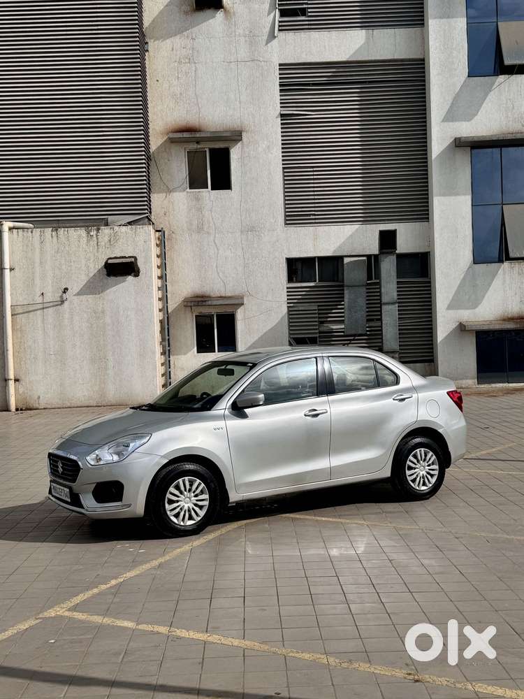Maruti Suzuki Dzire 1.2 Vxi Amt, 2017, Petrol
