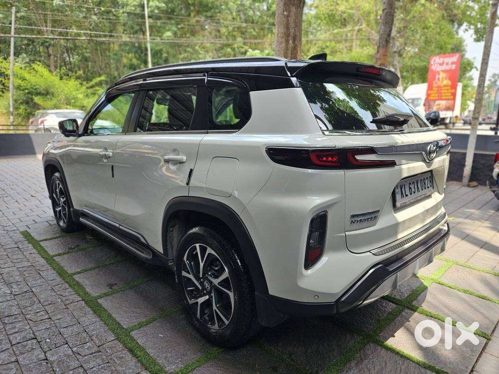 Toyota Urban Cruiser Hyryder 1.5 V Hybrid, 2024, Petrol