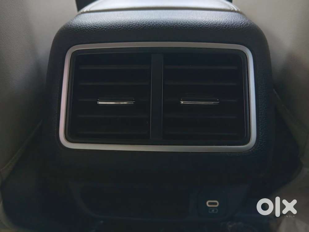 Mahindra Xuv700 2.2 Ax 7 Diesel Mt Str, 2022, Diesel