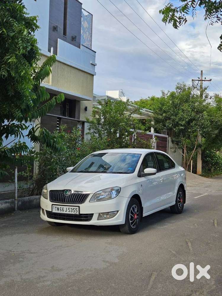 Skoda Rapid 2011-2013 1.6 Mpi At Elegance, 2013, Diesel
