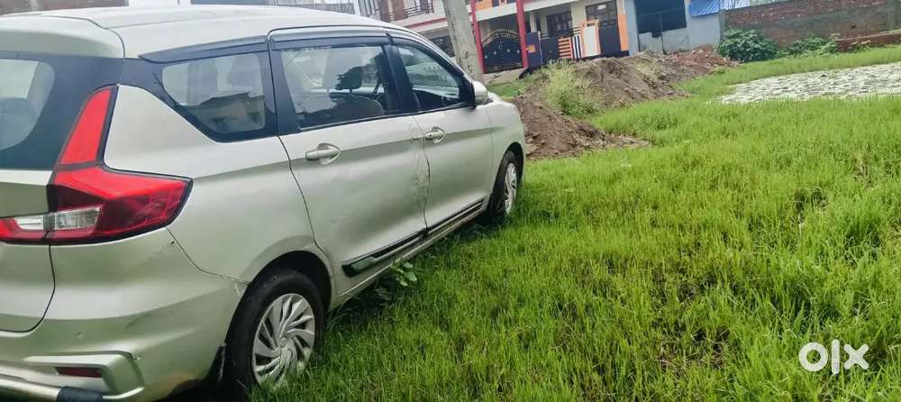 Maruti Suzuki Ertiga Vxi 2022