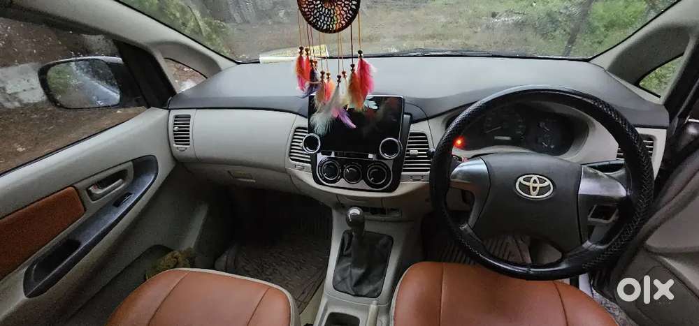 Toyota Innova 2014 Diesel 265000 Km Driven