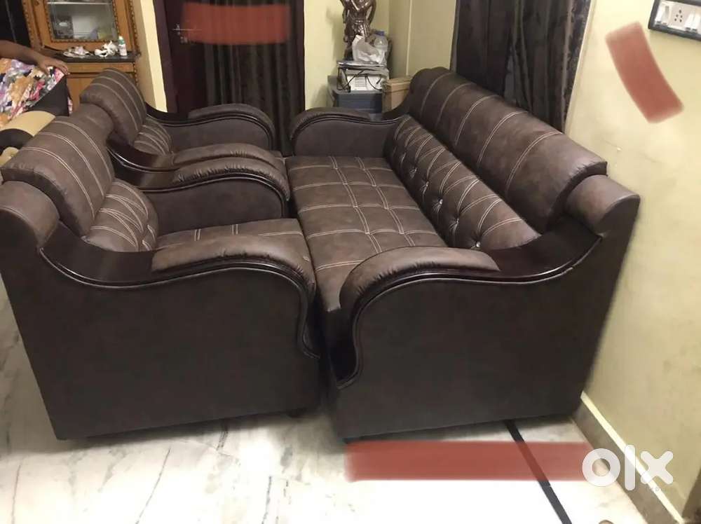 Leather Sofa in Hyderabad Free classifieds in Hyderabad OLX