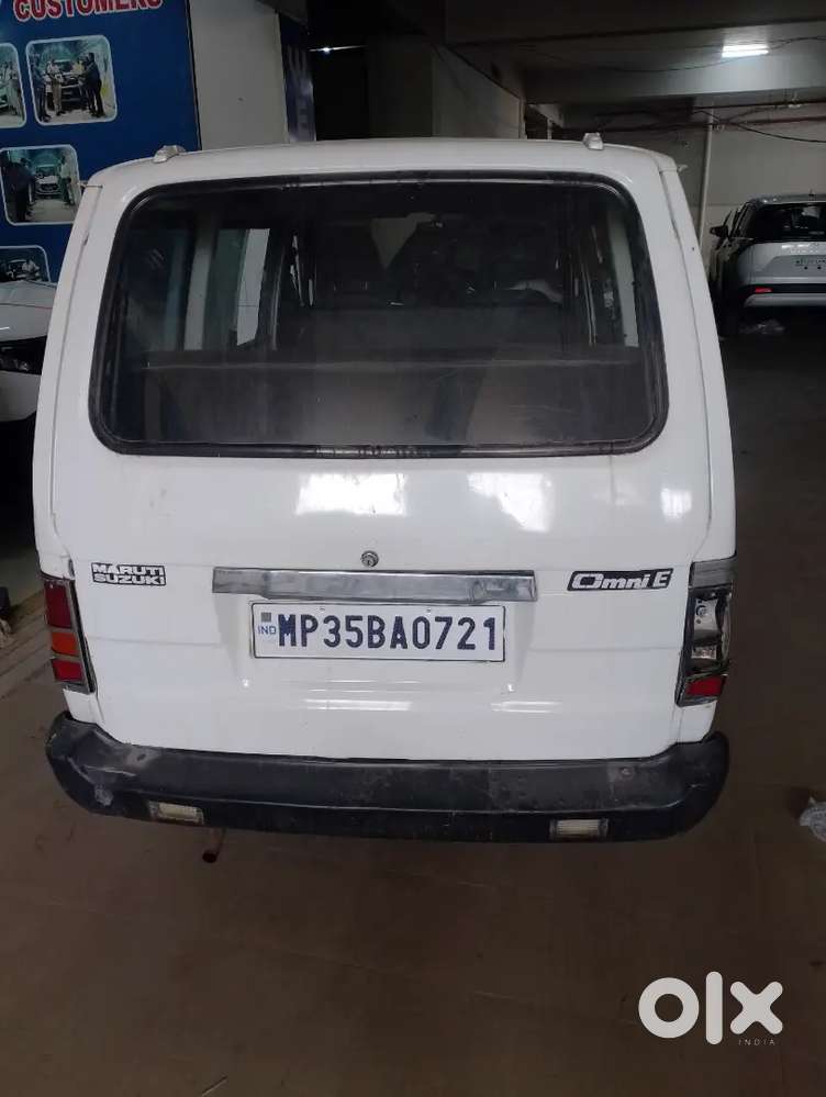 Gadi Me Koi Kam Nhi Hai Dekhe Chalaye Fir Len