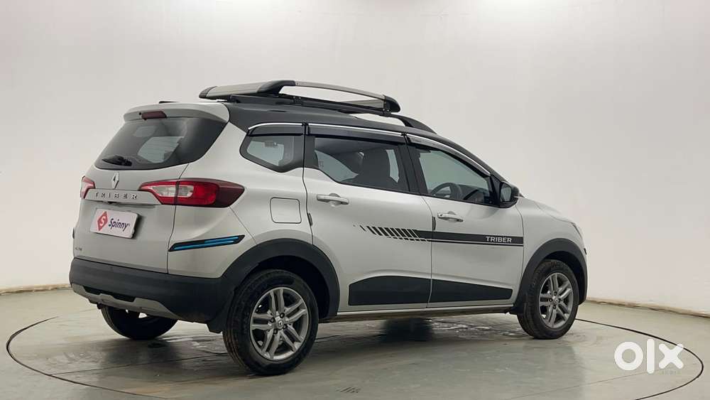 Renault Triber Rxz Easy-r Amt, 2022, Petrol