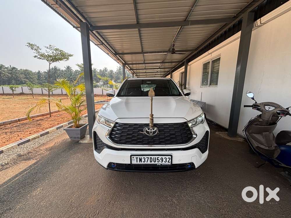 Toyota Innova Hycross 2024 Car