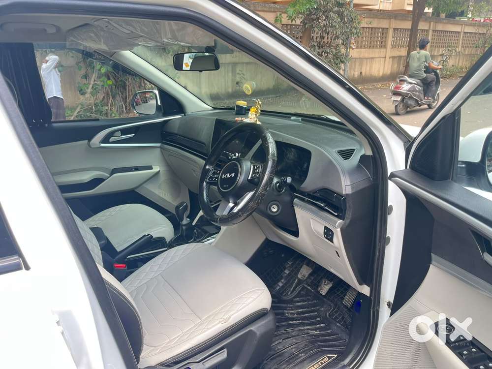 Kia Carens 1.5 Prestige 7 Str, 2023, Petrol