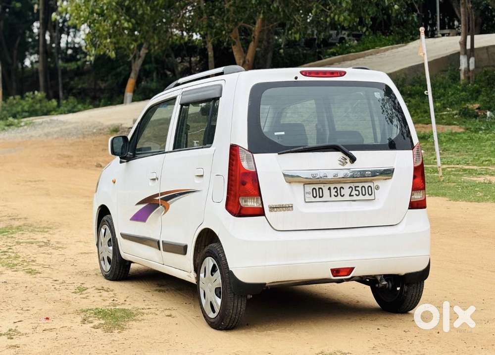 Maruti Suzuki Wagon R 1.2 Vxi, 2015, Petrol