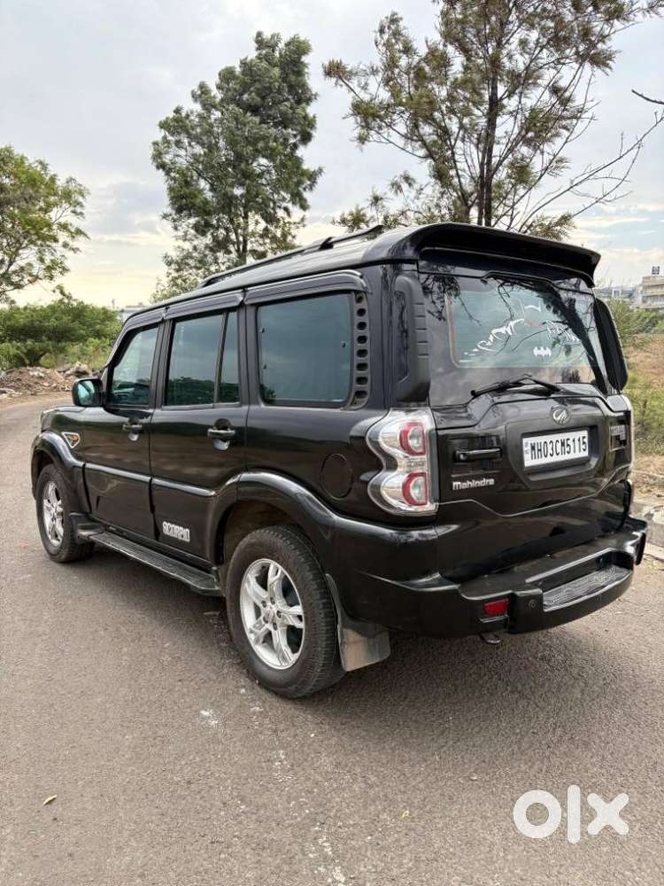 Mahindra Scorpio S10 At 2wd, 2016, Diesel