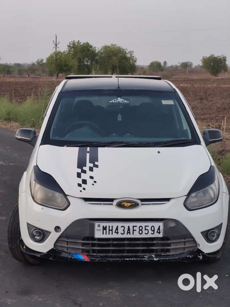 Ford Figo Diesel Titanium 2011