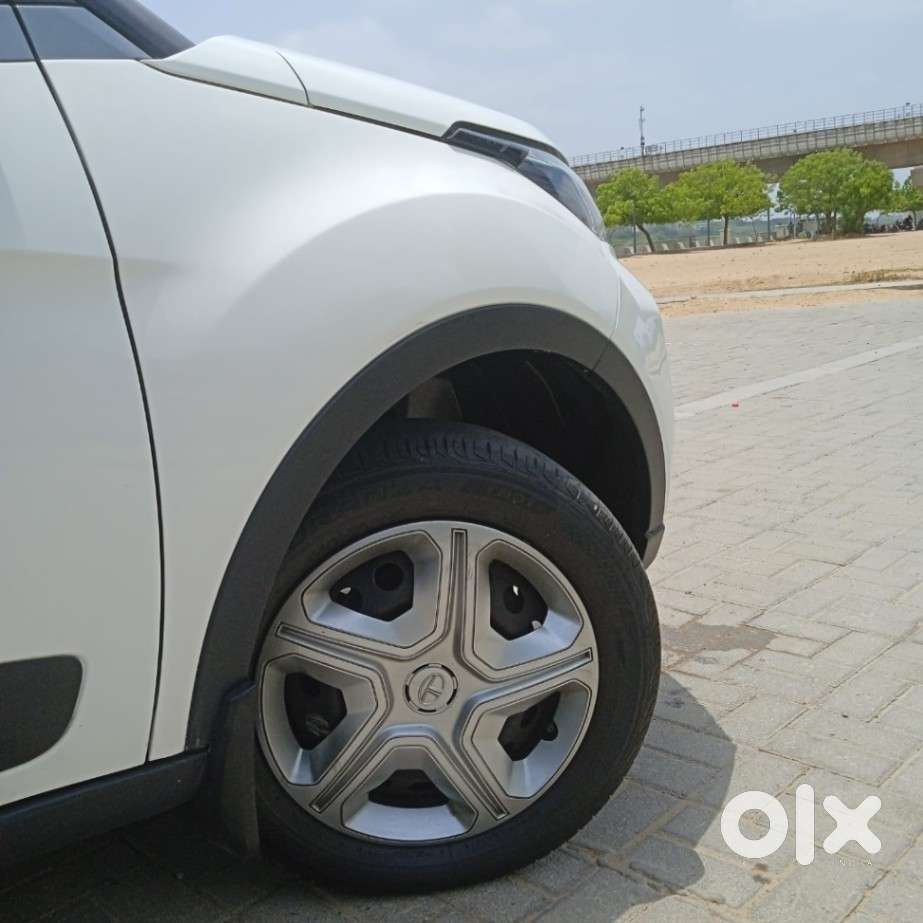 Tata Nexon 1.2 Revotron Xz, 2022, Petrol
