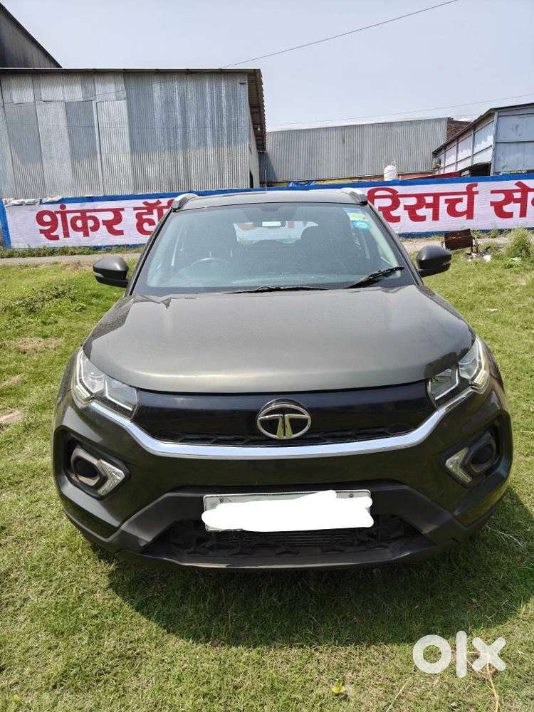Tata Nexon 1.2 Revotron Xm (s), 2022, Petrol