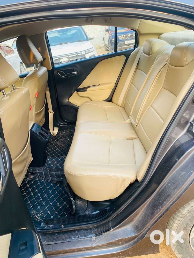 Honda City I-vtec V, 2018, Petrol