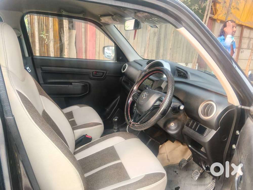 Maruti Suzuki S-presso Vxi Plus (dec 2021) – Manual Good Condition.