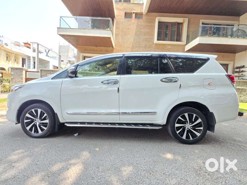 Toyota Innova Crysta Zx 2.4 Diesel 7 Seater, 2023, Diesel