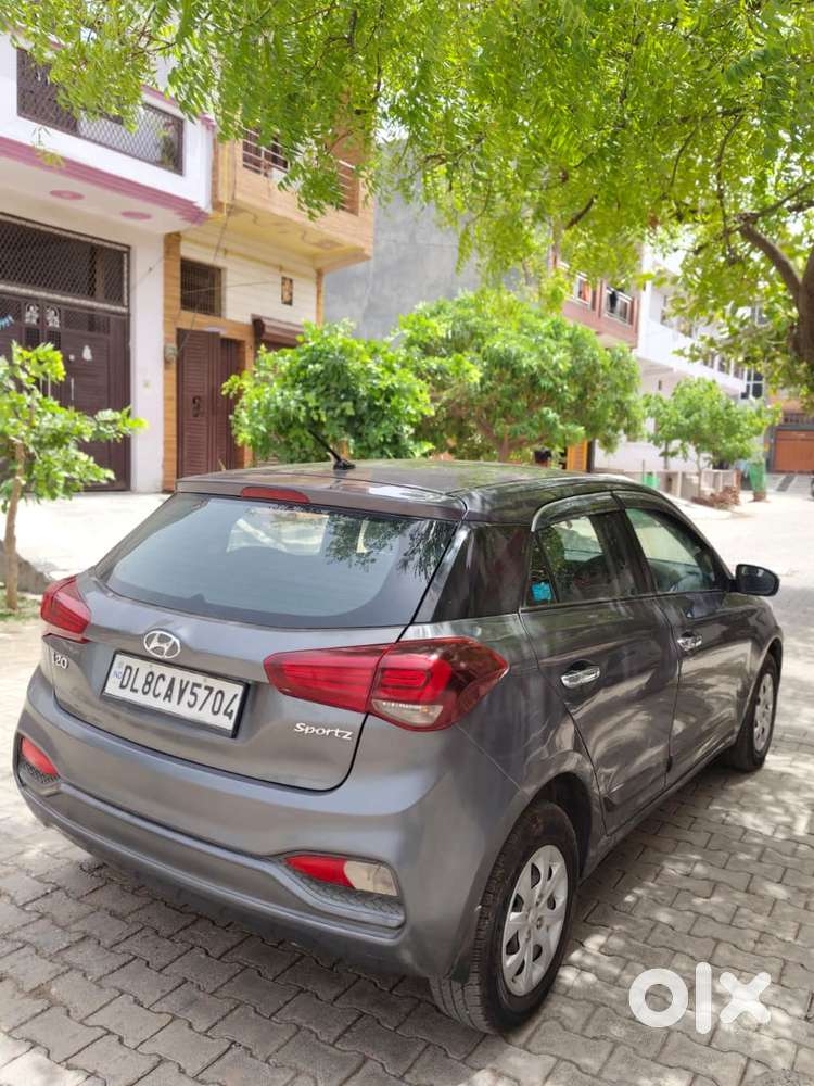 Hyundai I20 Sportz 1.2 Mt, 2018, Cng & Hybrids