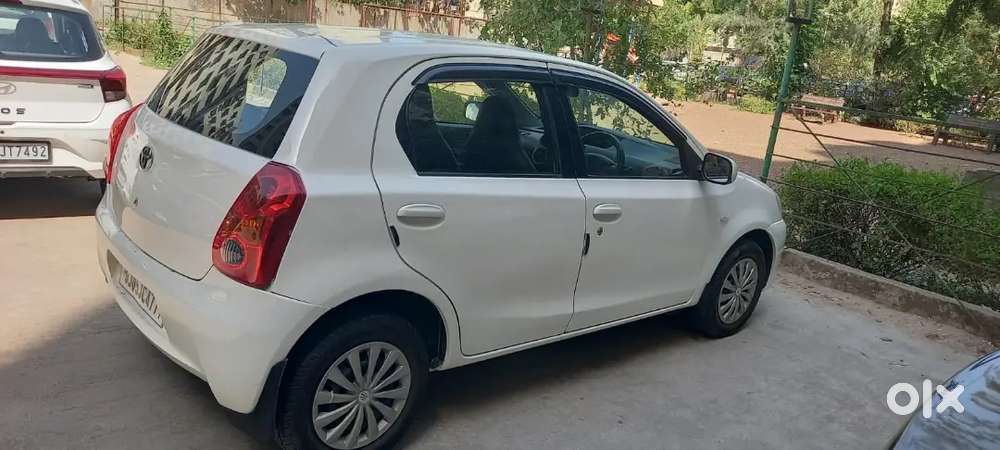 Toyota Etios Liva Diesel Manual 2012