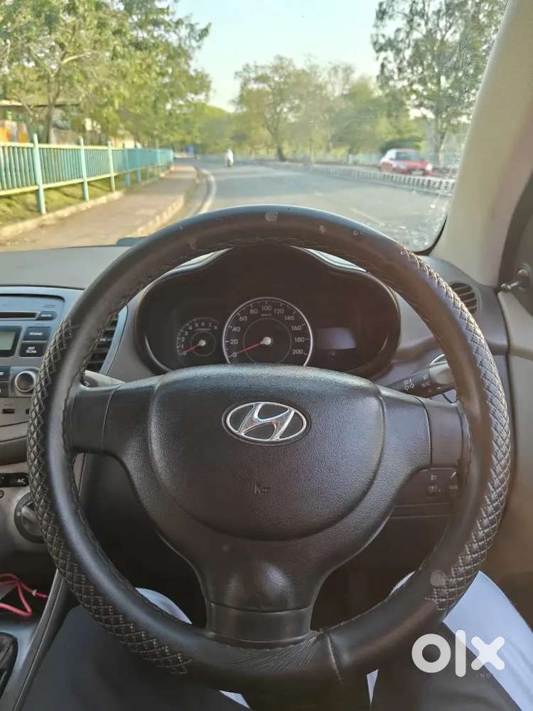 Hyundai I10 2011 Petrol Well Maintained
