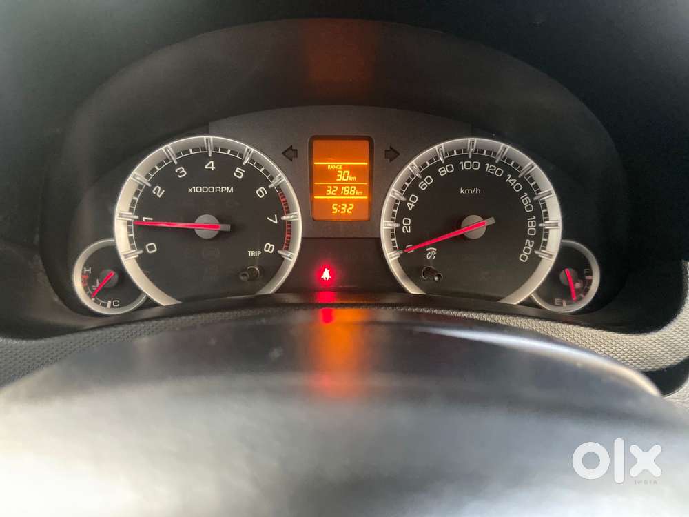 Maruti Suzuki Swift 1.2 Vxi (o), 2014, Petrol