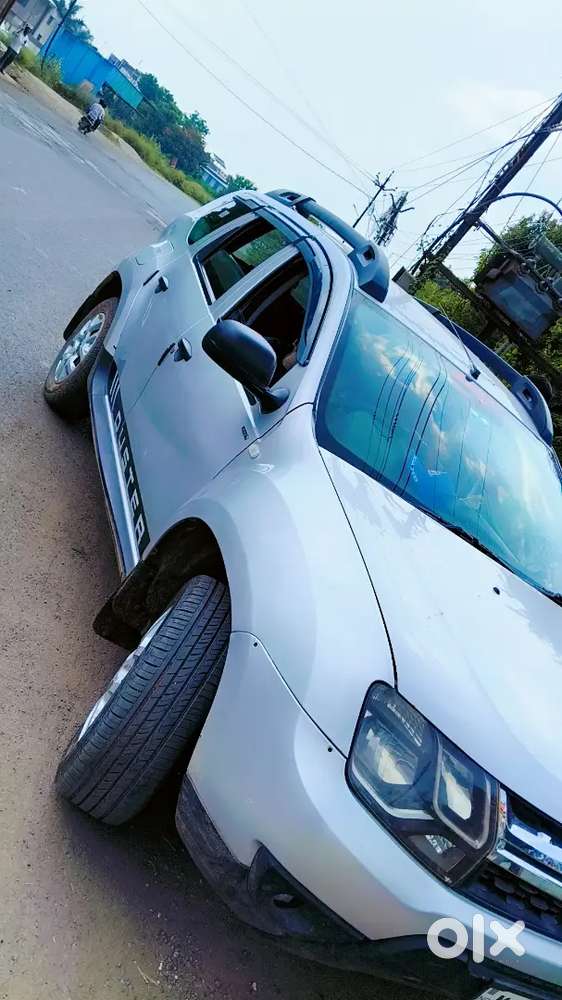 Renault Duster Rxt Petrol 2018
