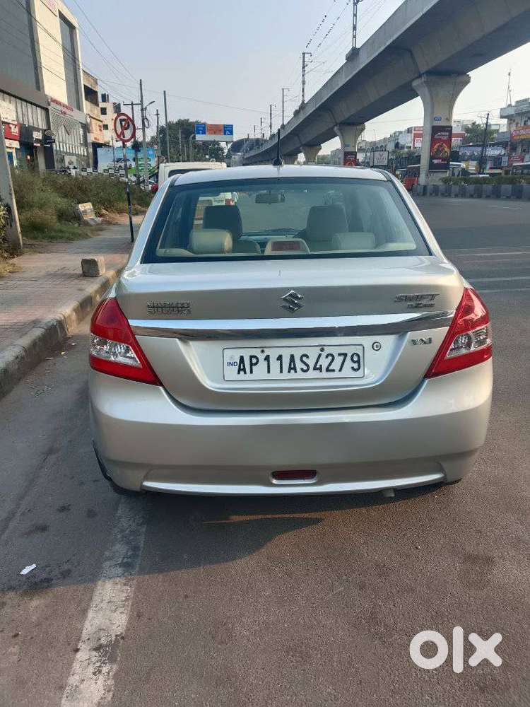 Maruti Suzuki Swift Dzire 1.2 Vxi Bsiv, 2013, Petrol