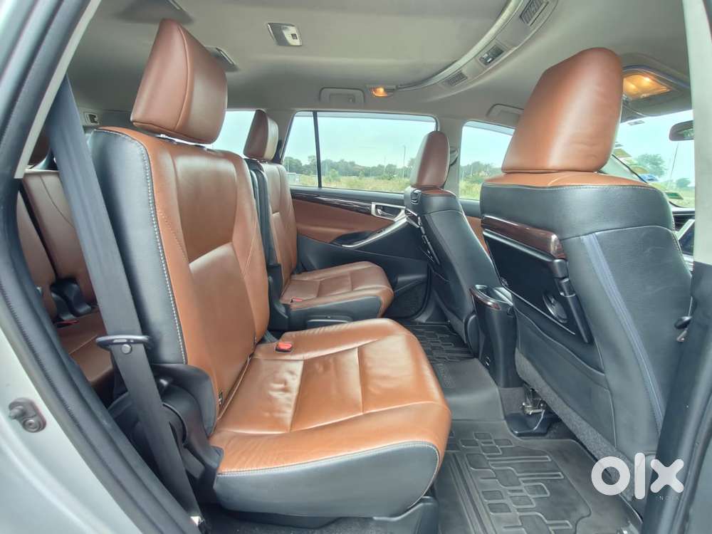 Toyota Innova Crysta 2.8 Zx At, 2017, Diesel