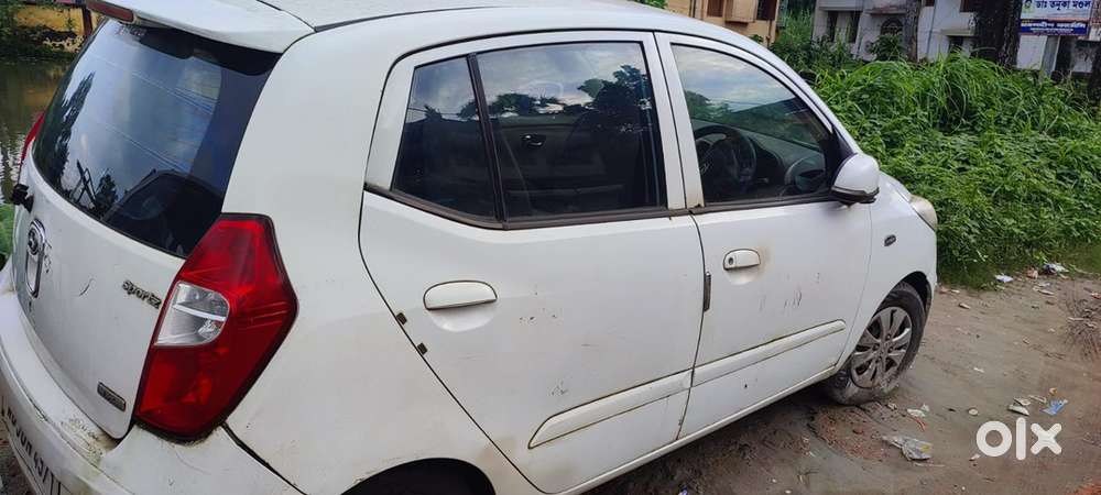 Hyundai I10 Sportz 2013
