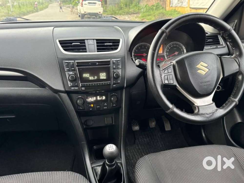 Maruti Suzuki Swift Zxi, 2014, Petrol