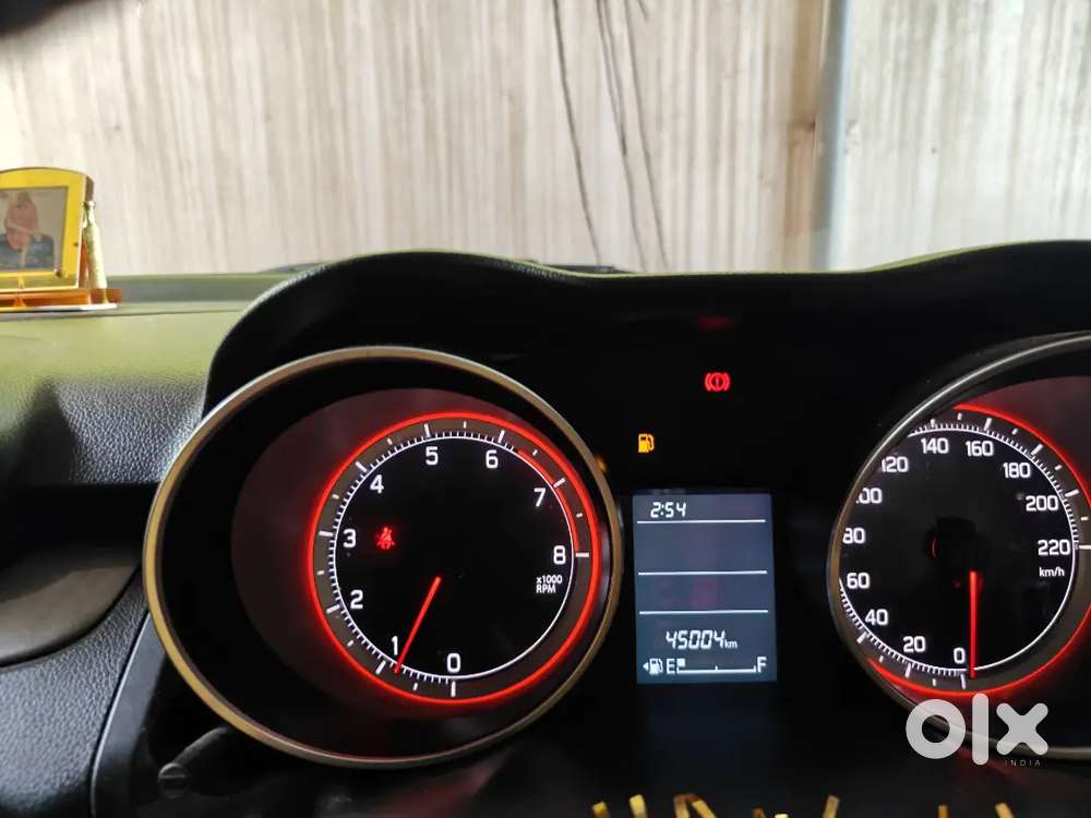 Maruti Suzuki Swift 2018 Petrol 45000 Km Driven
