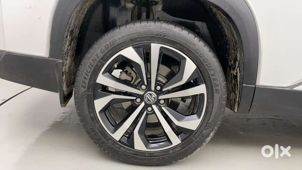 Mg Hector Plus Savvy Pro 1.5 Turbo Petrol Cvt 6 Str, 2023, Petrol