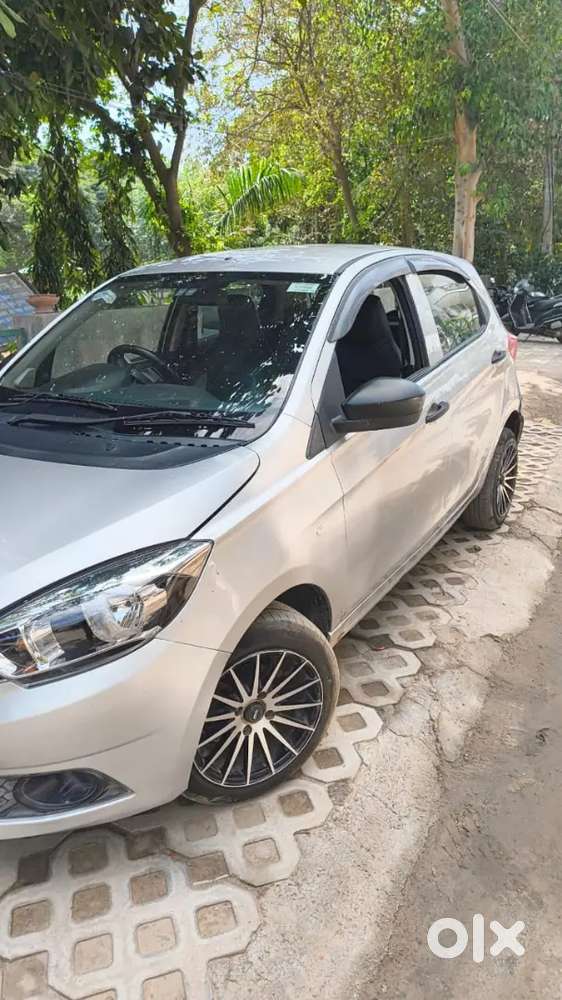 Tata Tiago Car 2017 November