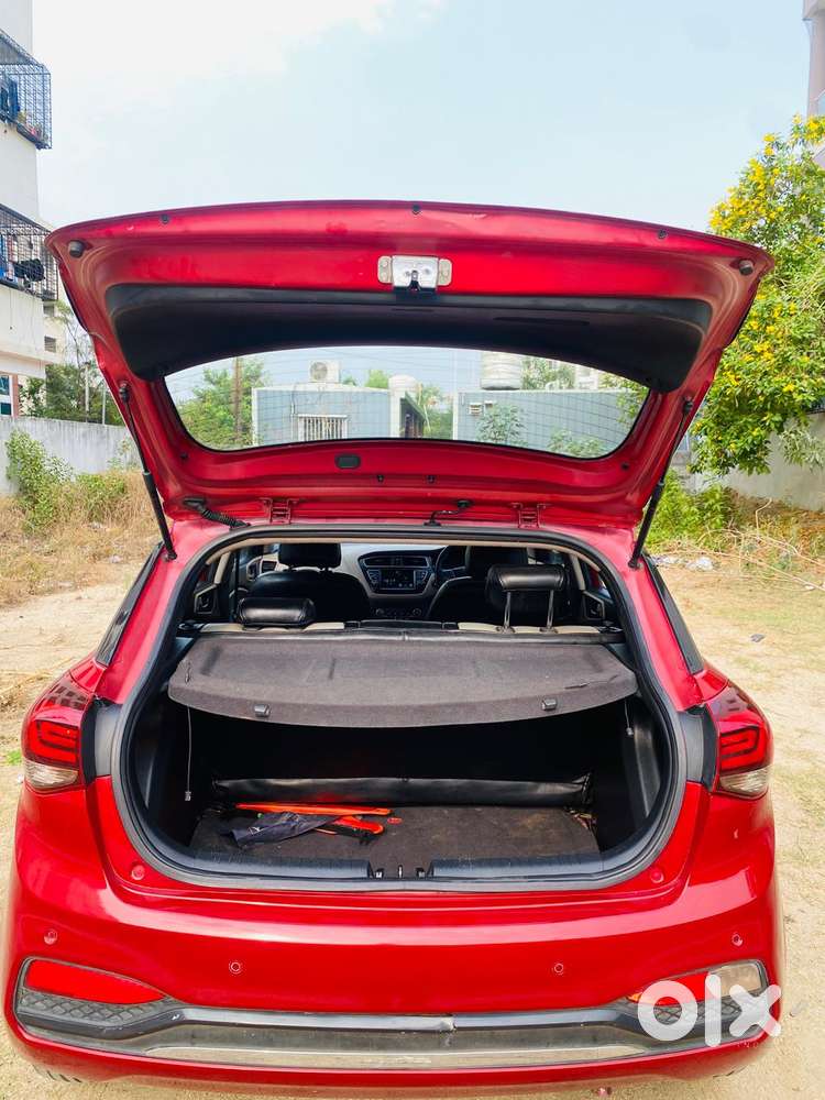 Hyundai I20 Asta (o) 1.2 Mt Dual Tone, 2019, Petrol