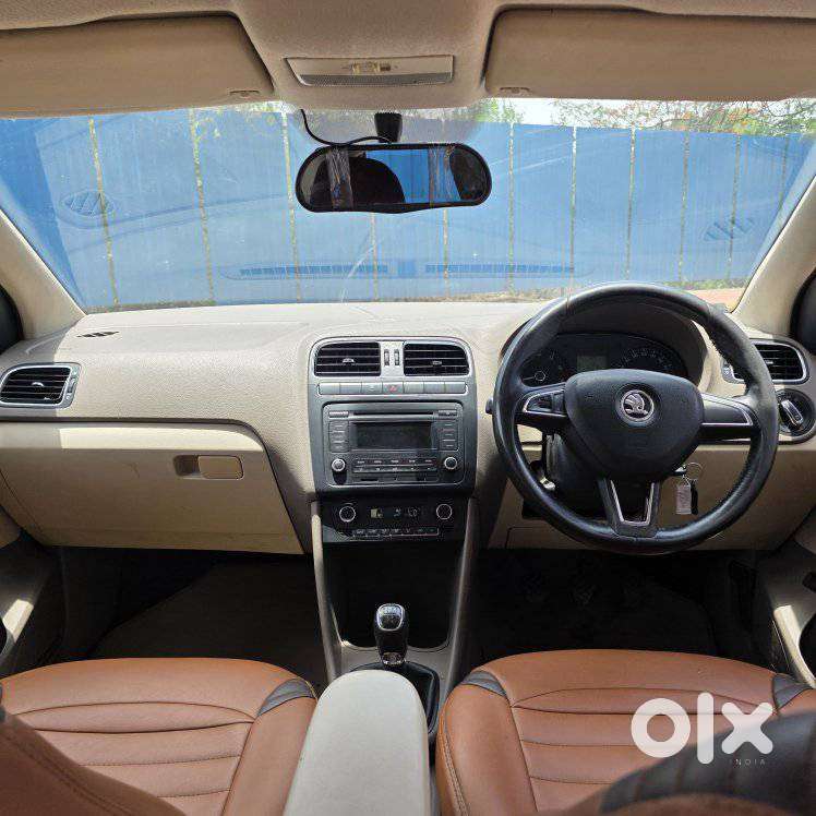 Skoda Rapid Elegance Mpi, 2014, Petrol