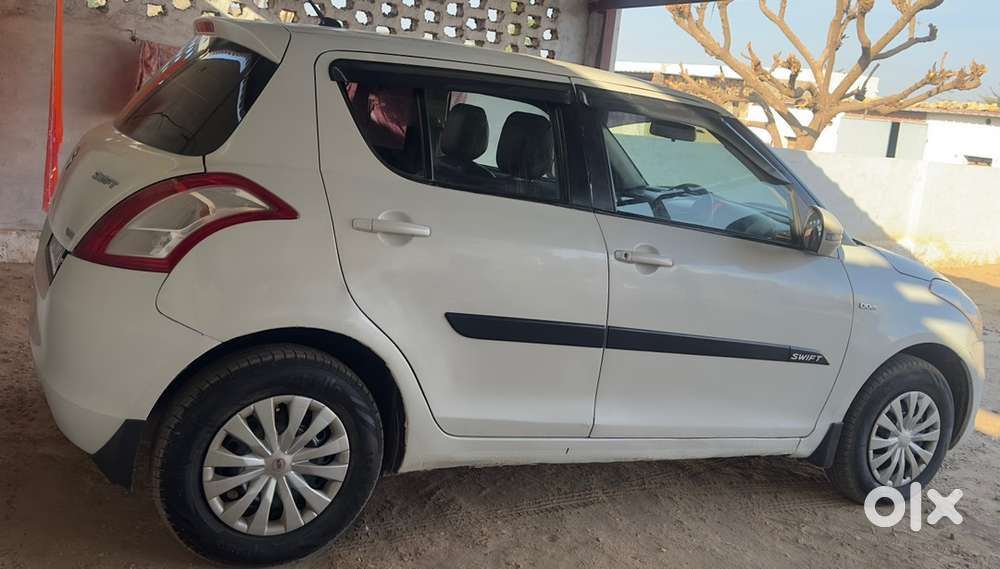 Maruti Suzuki Swift 2015 Diesel Well Maintained